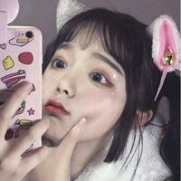 现在女生都用什么头像