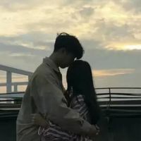 抖音上好看的电影情侣头像(10)