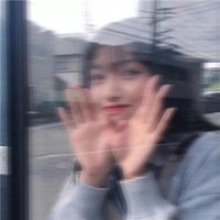 客服头像女生未戴耳机(20)