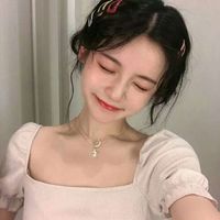 头像女生半露