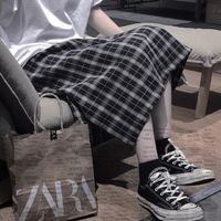 简单白色头像女生(15)