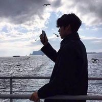 微信头像墨镜男生霸气头像图片(19)