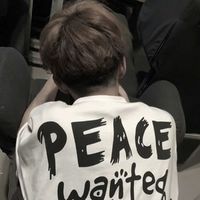 qq男生头像黑白侧身(13)