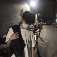 男生互吻头像