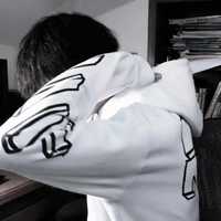 暗紫色风格头像男生(20)