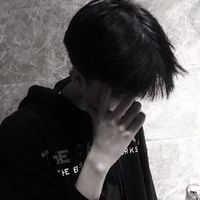 男生头像侧脸拿手机(18)