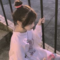 微信头像社会姐超拽霸气(20)