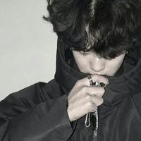 男生简约风格头像(20)