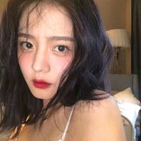 可爱红色衣服女生头像(11)