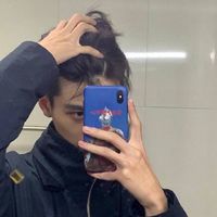 男生带马带马的头像(5)