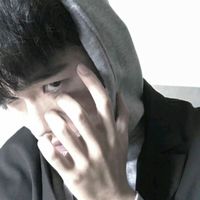 涂鸦墙旁男生头像(2)