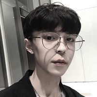 帅气动画冷酷骚气男生头像