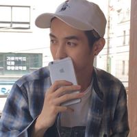 有没有单身帅哥微信头像(9)