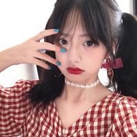 穿蓝运动服的女生头像(6)