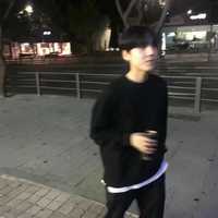 qq炫酷动发光漫头像男生带发光(6)