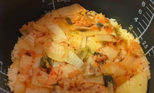 韩式泡菜五花肉石锅拌饭（网红懒人版韩式泡菜五花肉石锅拌饭）(7)