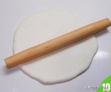 用平底锅做披萨的最好方法（用平底锅做披萨）(11)