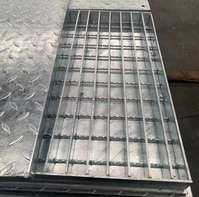 钢格栅板批发：钢格栅板生产厂家(3)